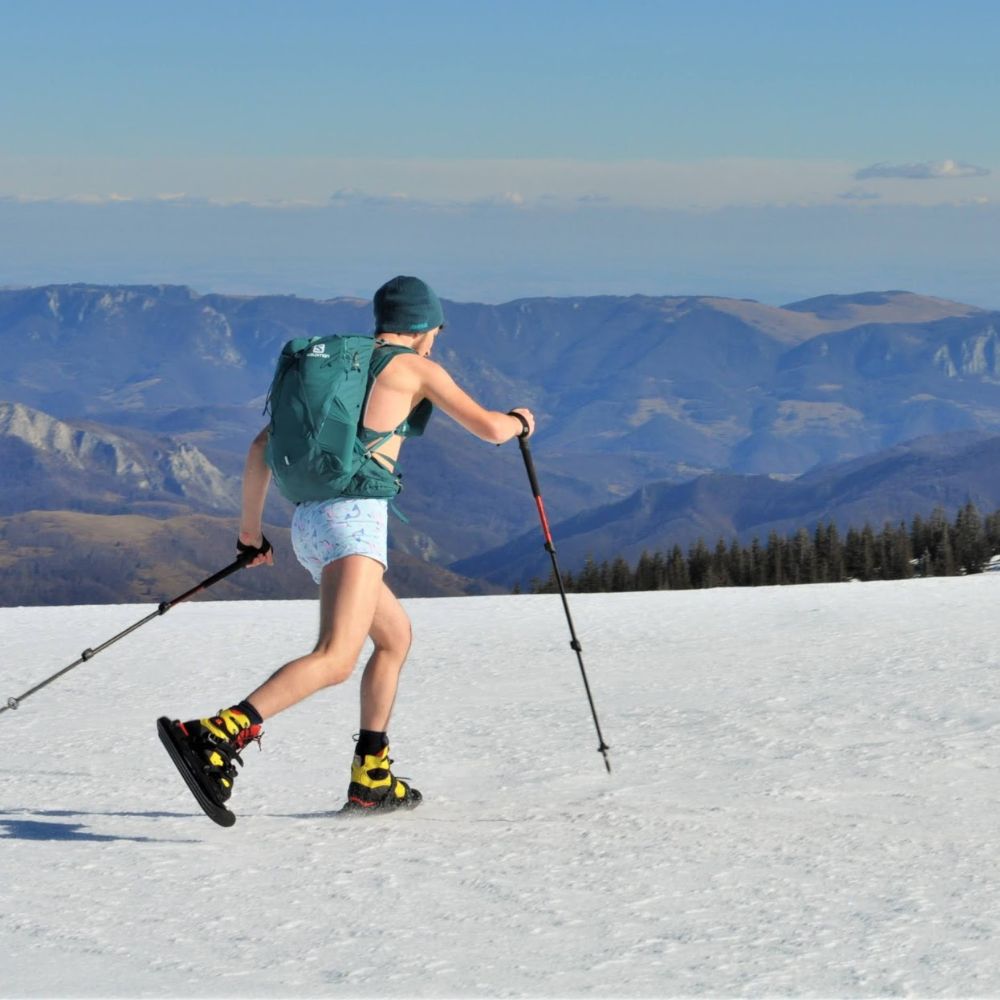 snowfeet mini skates for snow skiskates snowskates snowblades skiboards. Turn your shoes into mini ski. Attach Snowfeet to your winter or snowboard boots. Pick your short ski and foldable wearable sleds and enjoy the ride.