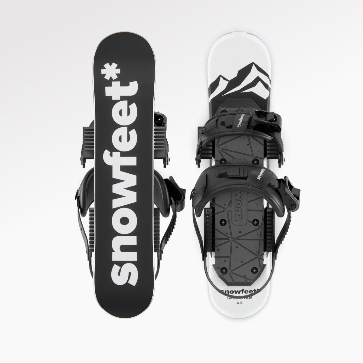 Skiskates, skates on snow - Short Mini Skis - snowfeet*, Product photo, wood core skis, snowboard binding, white mountain color.
#Binding_Snowboard#Color_White