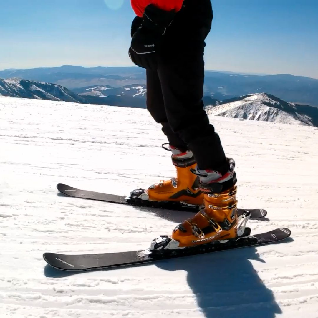 snowfeet mini skates for snow skiskates snowskates snowblades skiboards. Turn your shoes into mini ski. Attach Snowfeet to your winter or snowboard boots. Pick your short ski and foldable wearable sleds and enjoy the ride.