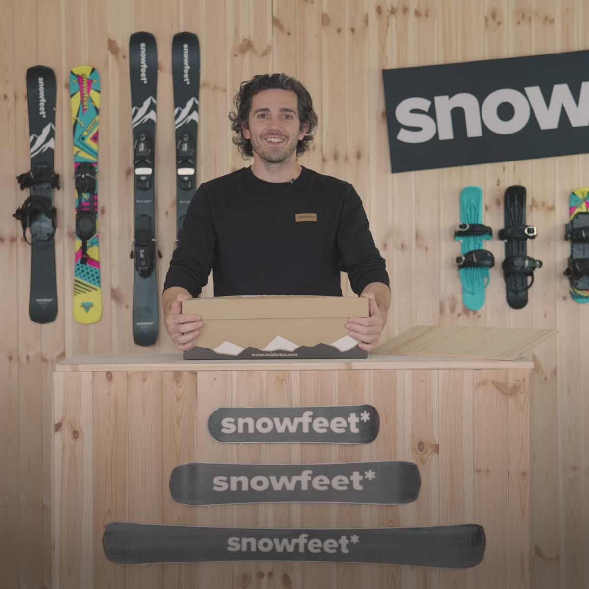 Snowfeet 44 unboxing video review square format